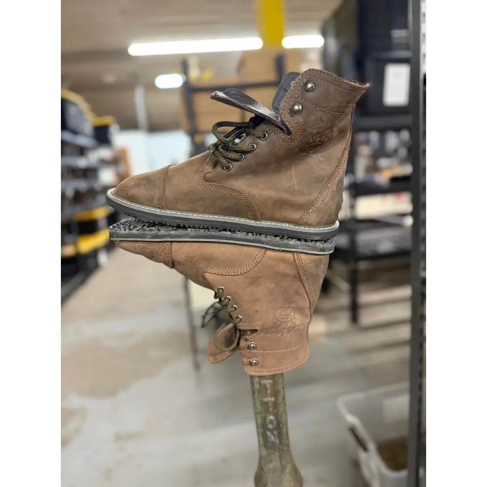 Bearly Used Footwear - Image 107