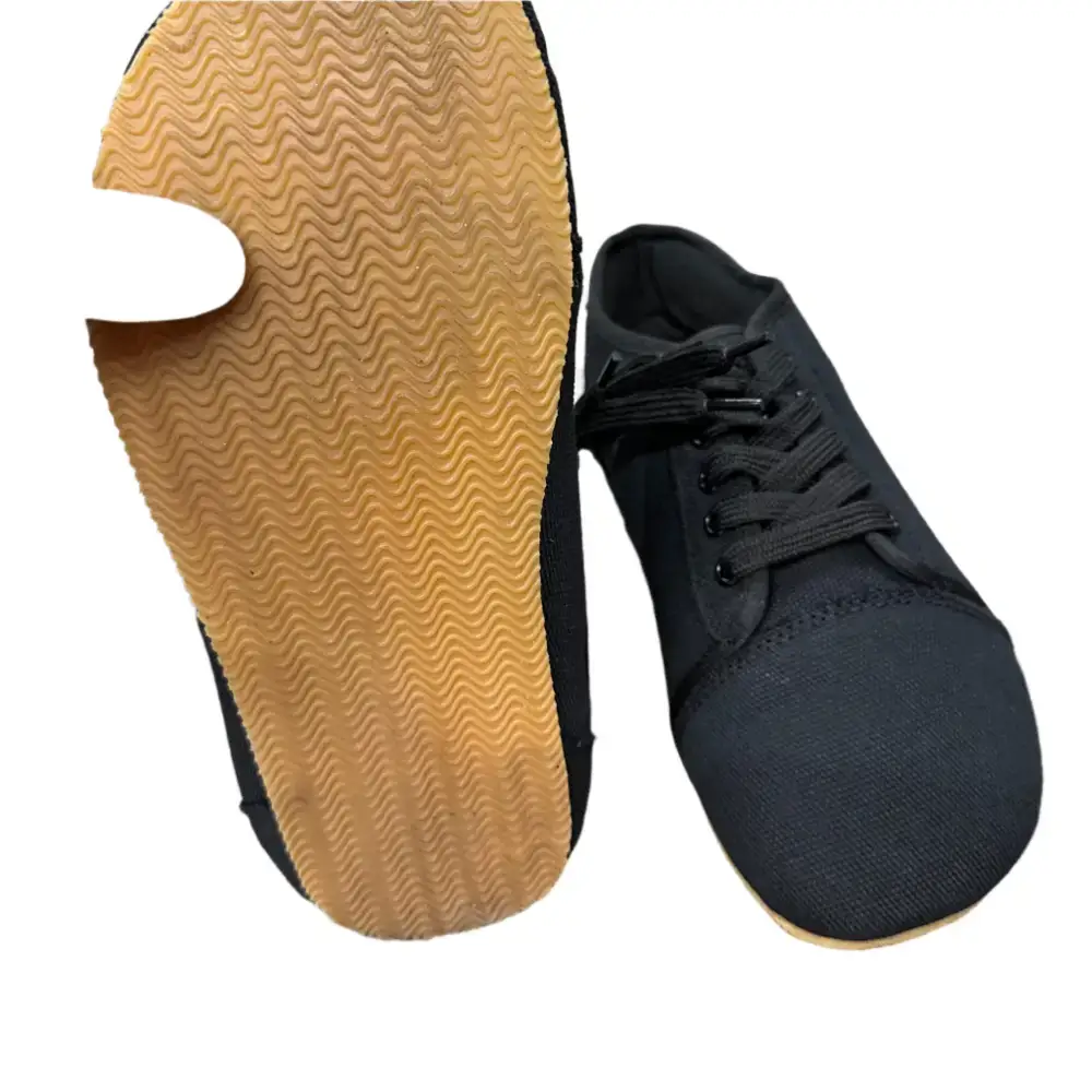Bearly Used Footwear - Image 11