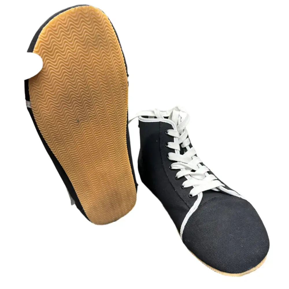Bearly Used Footwear - Image 18