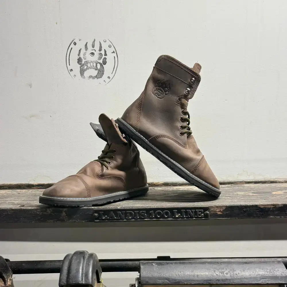 Bearly Used Footwear - Image 34
