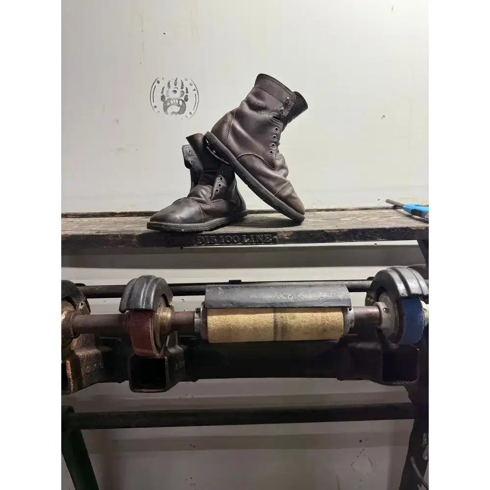 Bearly Used Footwear - Image 43