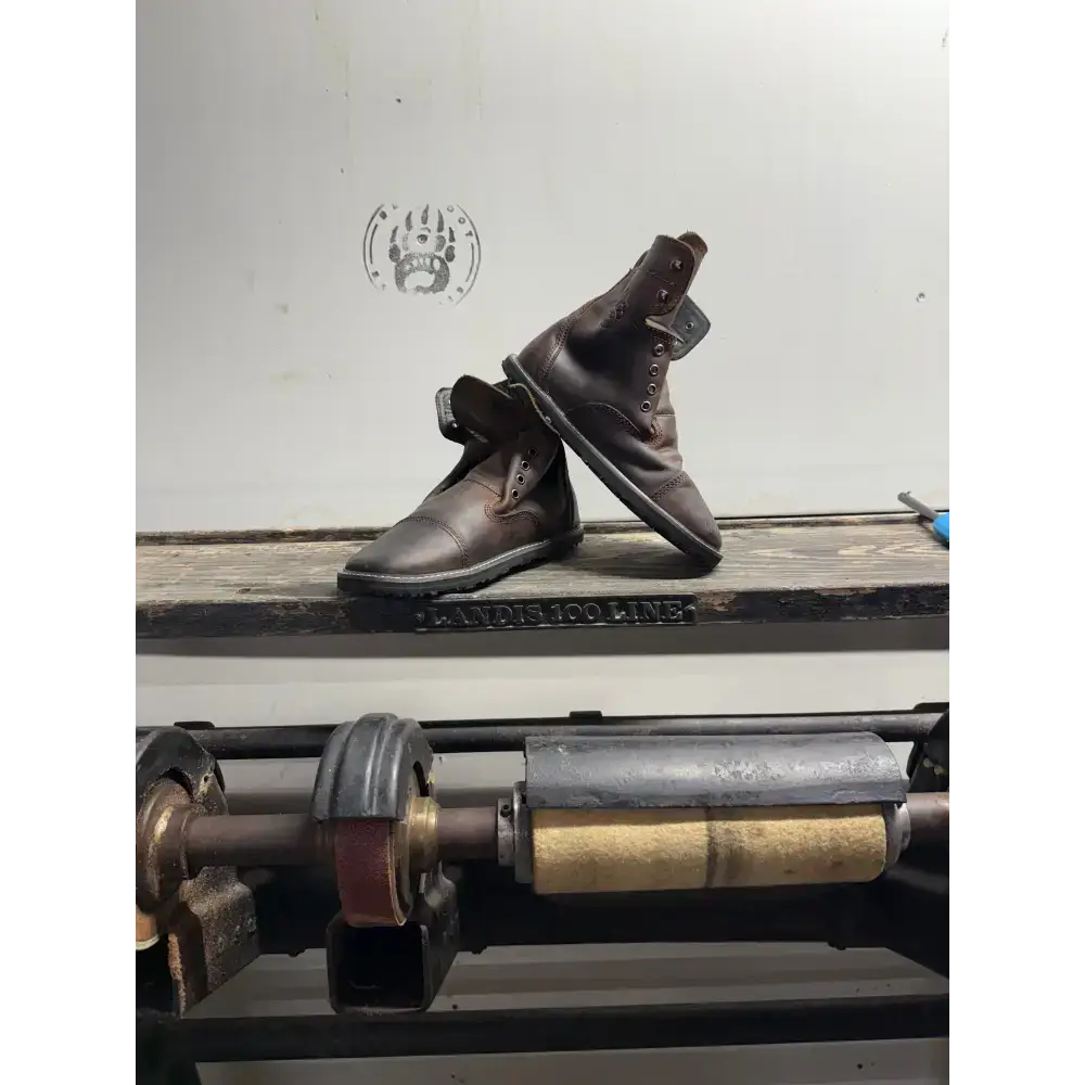Bearly Used Footwear - Image 45