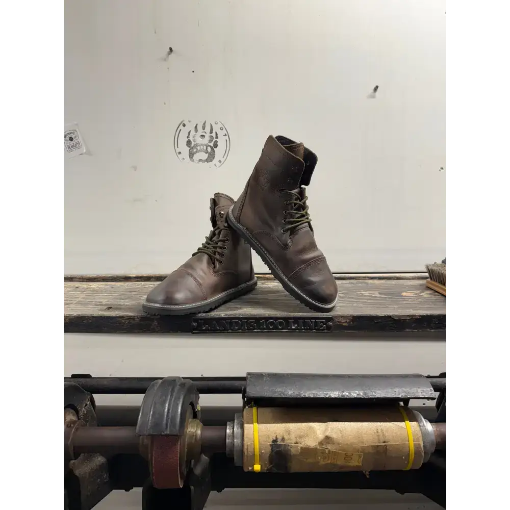 Bearly Used Footwear - Image 50