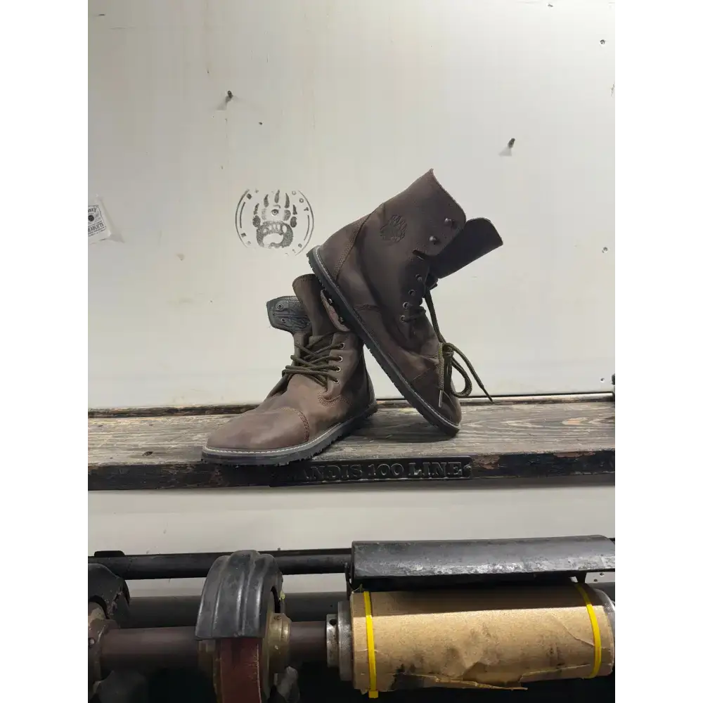 Bearly Used Footwear - Image 51
