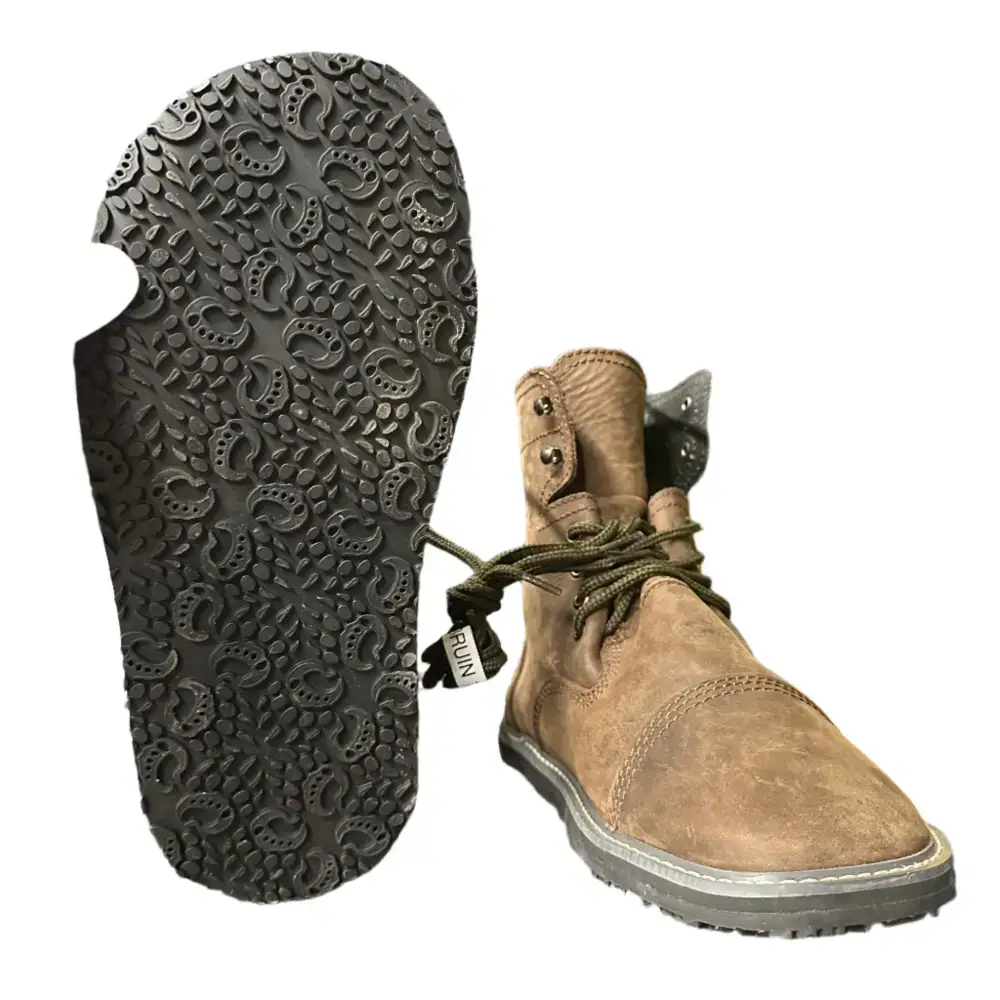 Bearly Used Footwear - Image 7