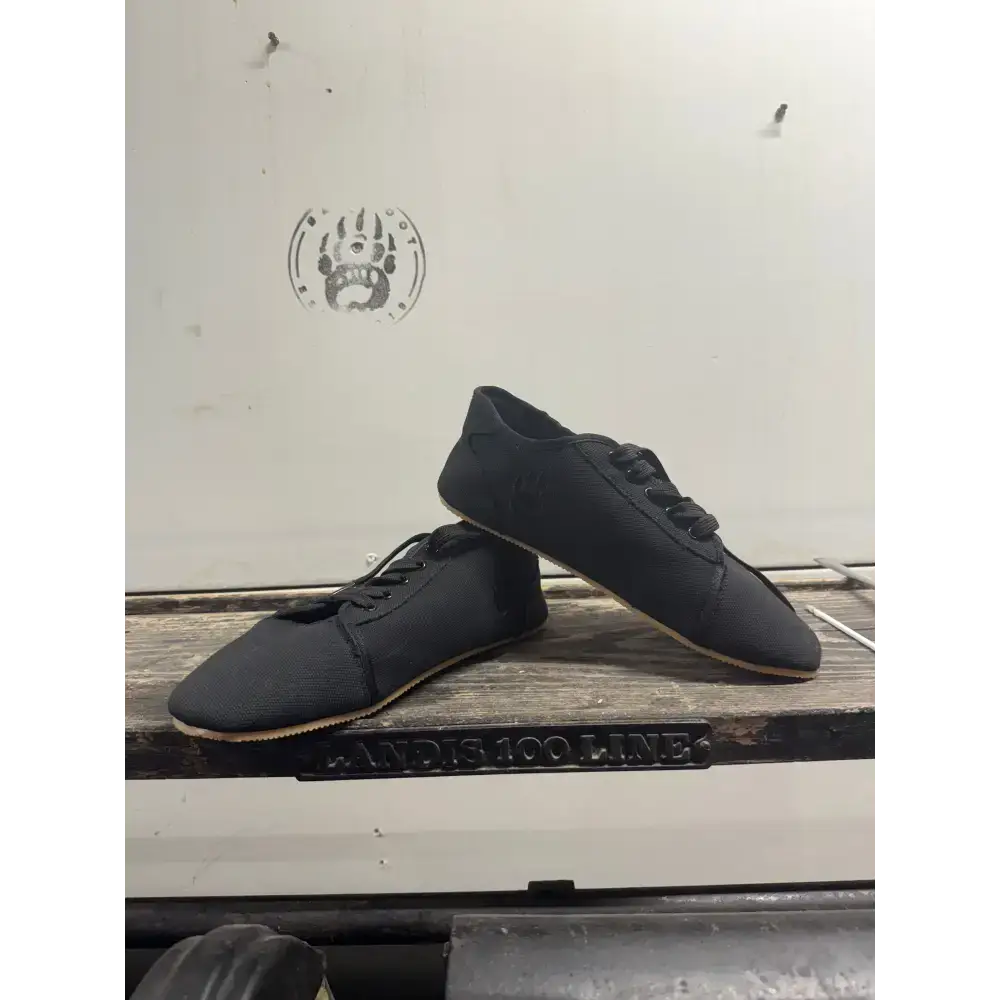 Bearly Used Footwear - Image 70