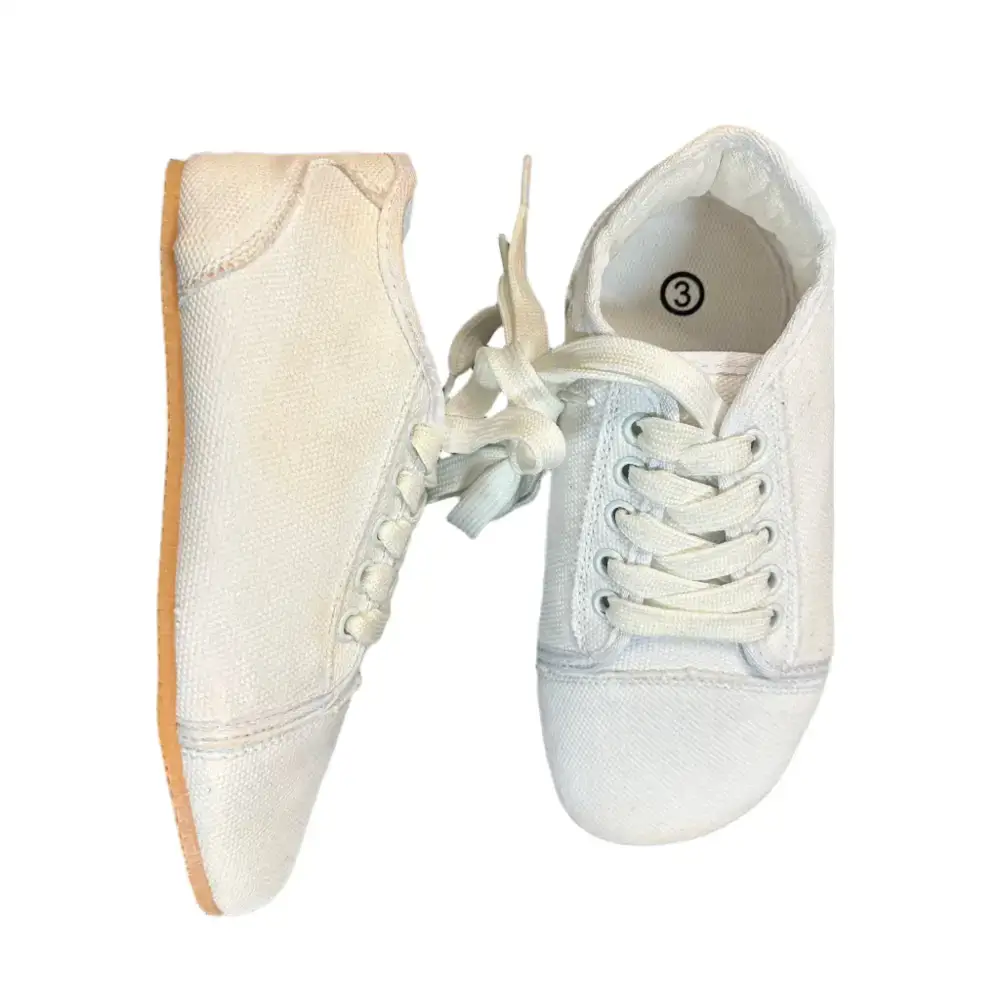 Bearly Used Footwear - Image 8