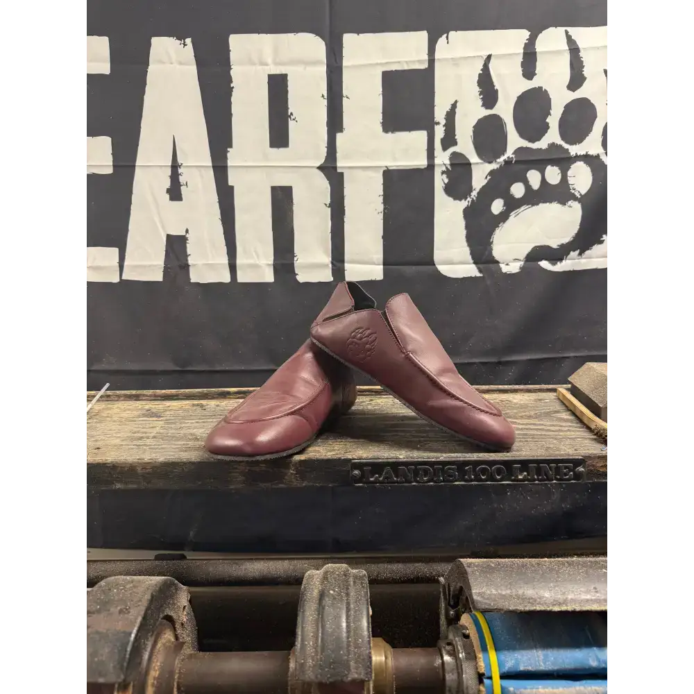 Bearly Used Footwear - Image 86