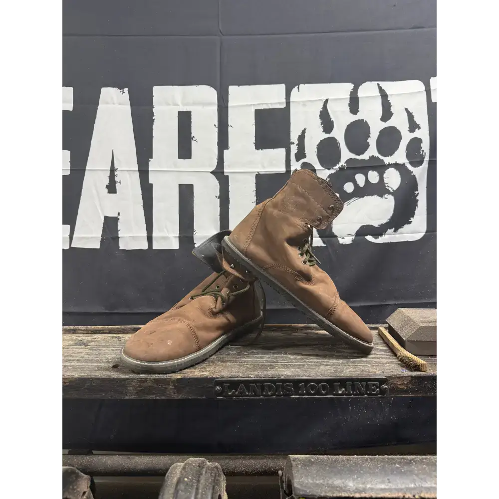 Bearly Used Footwear - Image 87